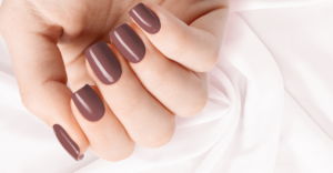 Unhas redondas decoradas