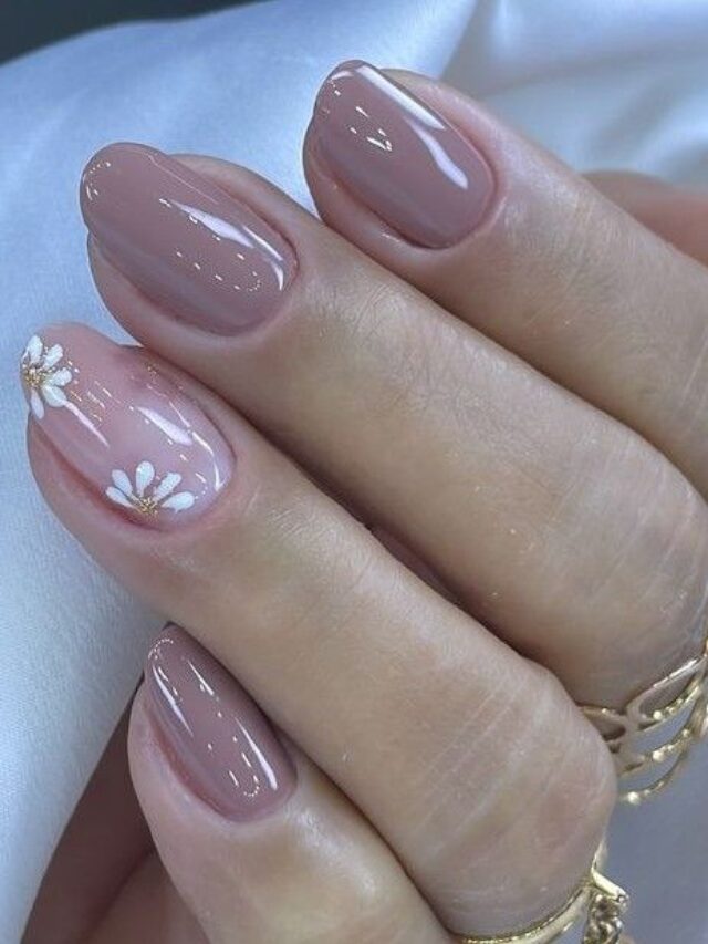 Unhas amendoadas? As cores que entregam elegância instantânea